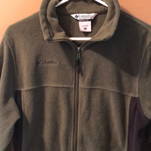 - Columbia fleece jacket - Picture 2 of 3